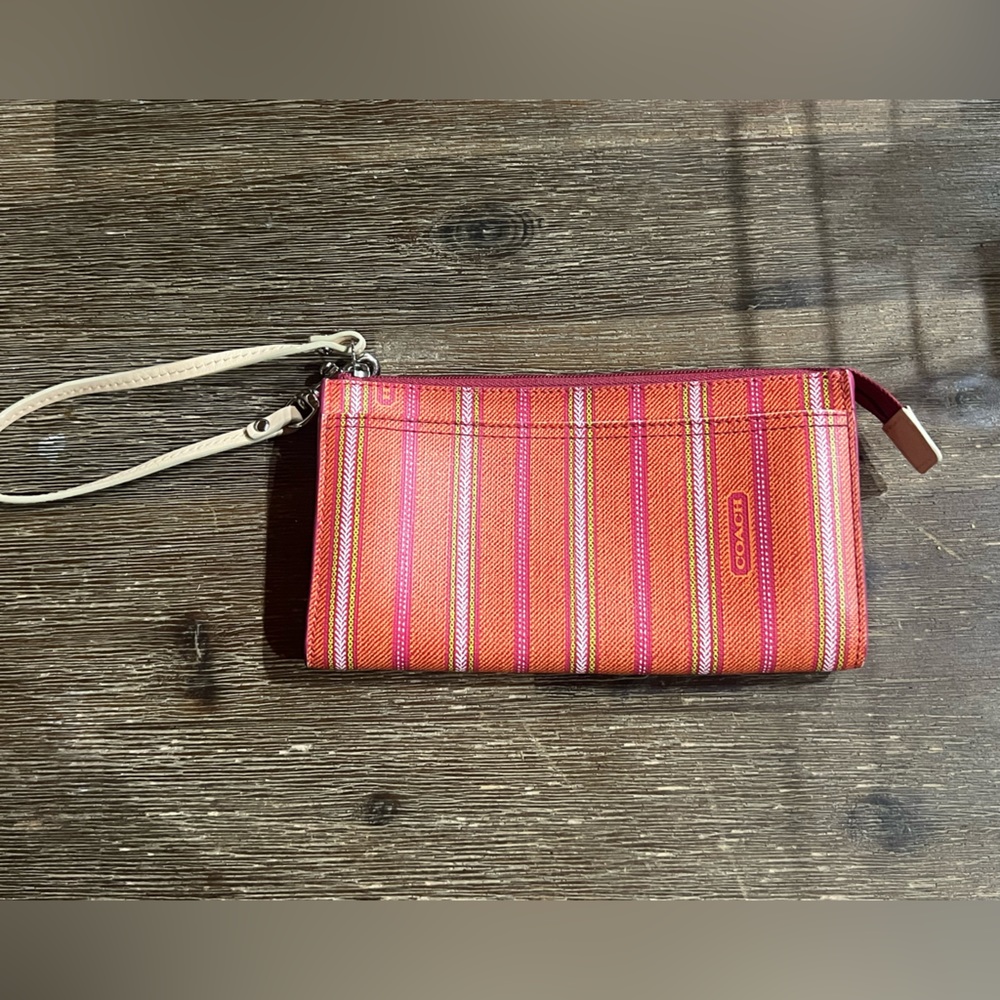 Brand New Coach Envelope Wallet